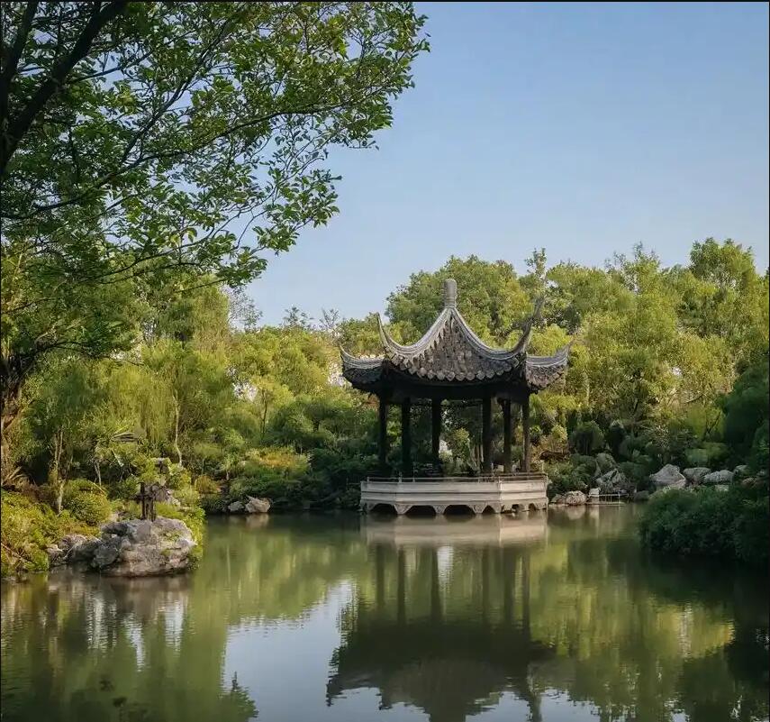 潜山县向雪餐饮有限公司